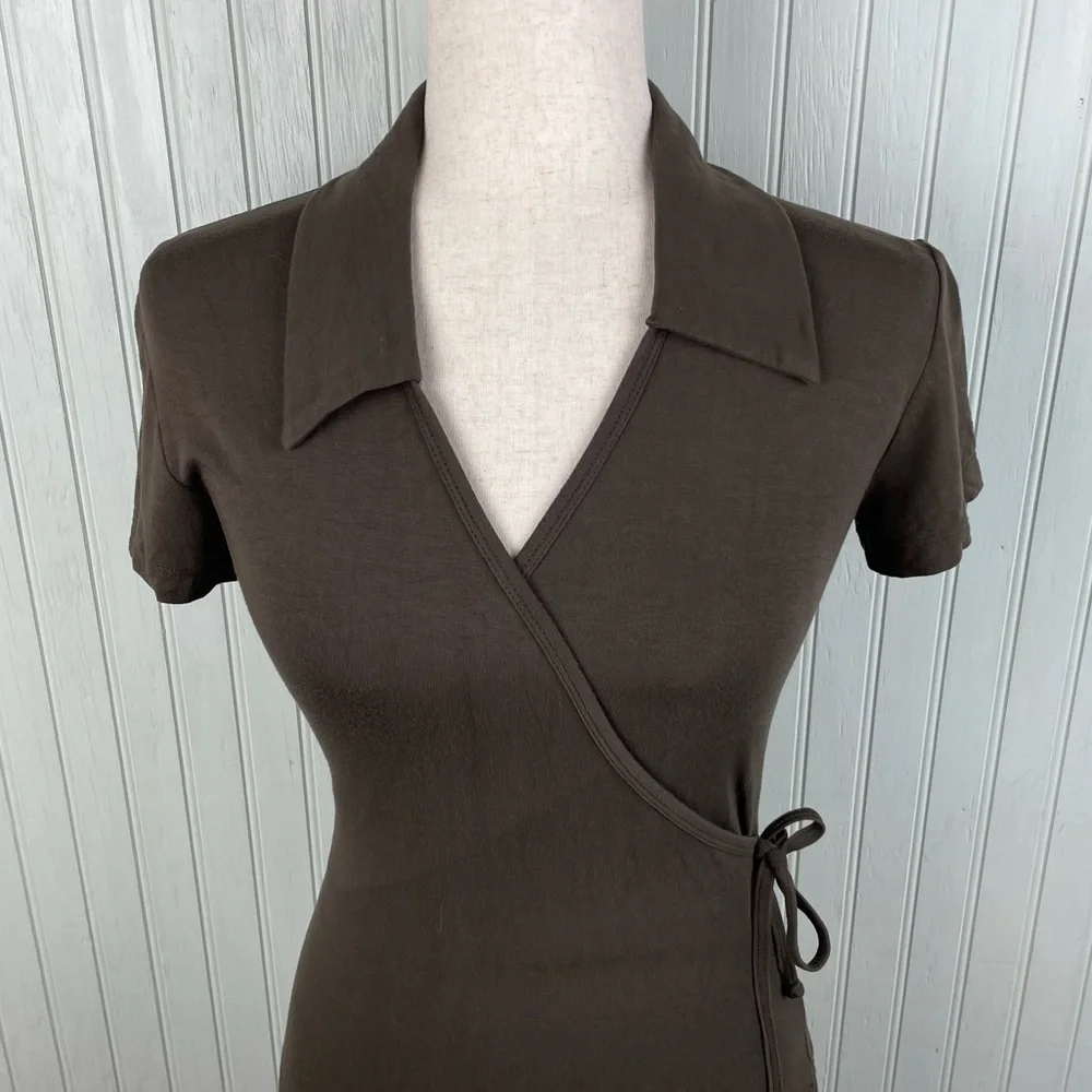 Vintage Y2K Rampage Brown Wrap Front Collared Tee Short Sleeves Size Small Fairy - Picture 3 of 9